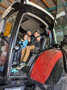 d678f477 e316 4cd2 bce3 bfe78b3b8a53