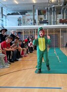 d2cb9b47 951d 45dc 8ea4 5022dd88ba44